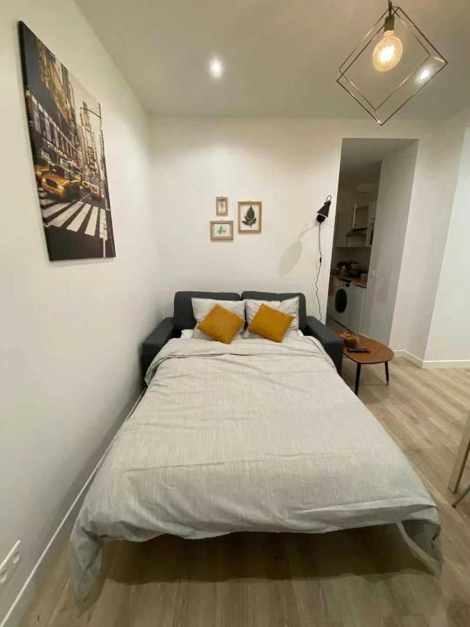 Alex'S House Apartment Париж Екстериор снимка