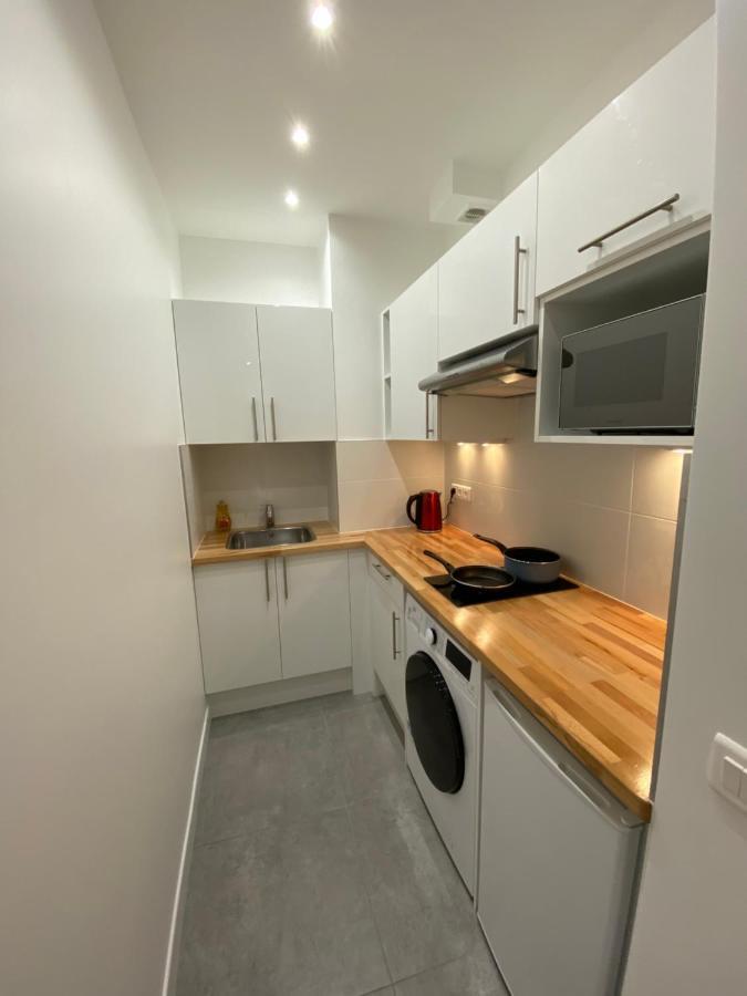 Alex'S House Apartment Париж Екстериор снимка