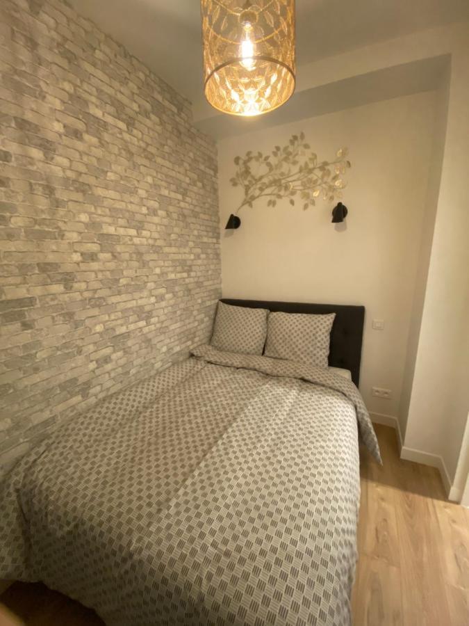 Alex'S House Apartment Париж Екстериор снимка
