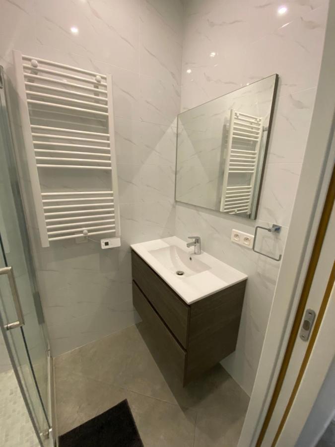 Alex'S House Apartment Париж Екстериор снимка