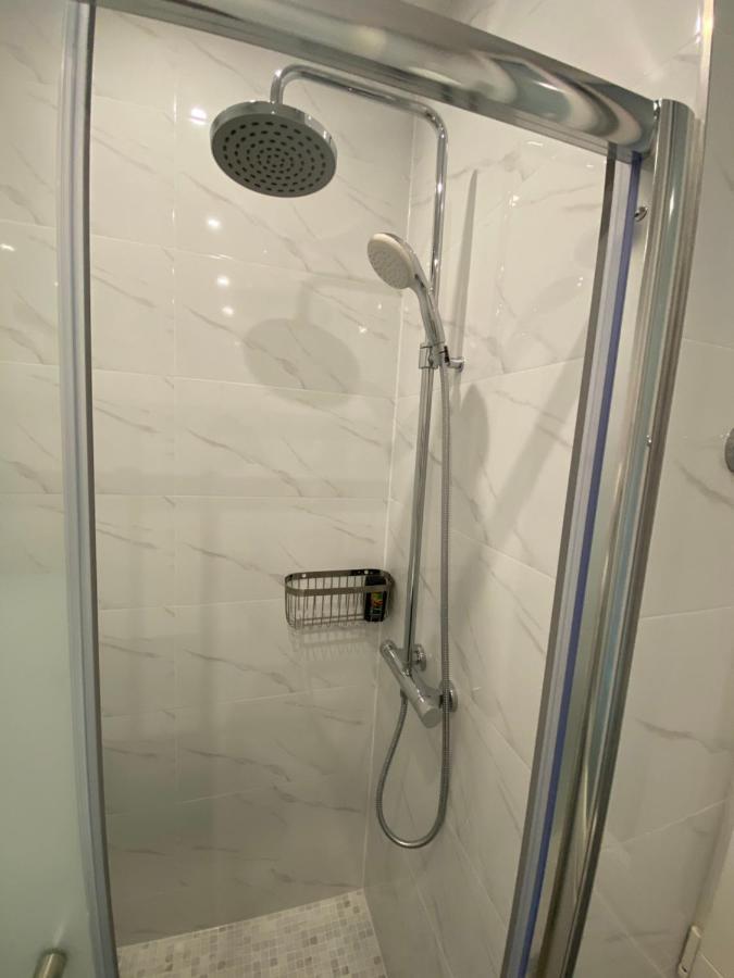 Alex'S House Apartment Париж Екстериор снимка
